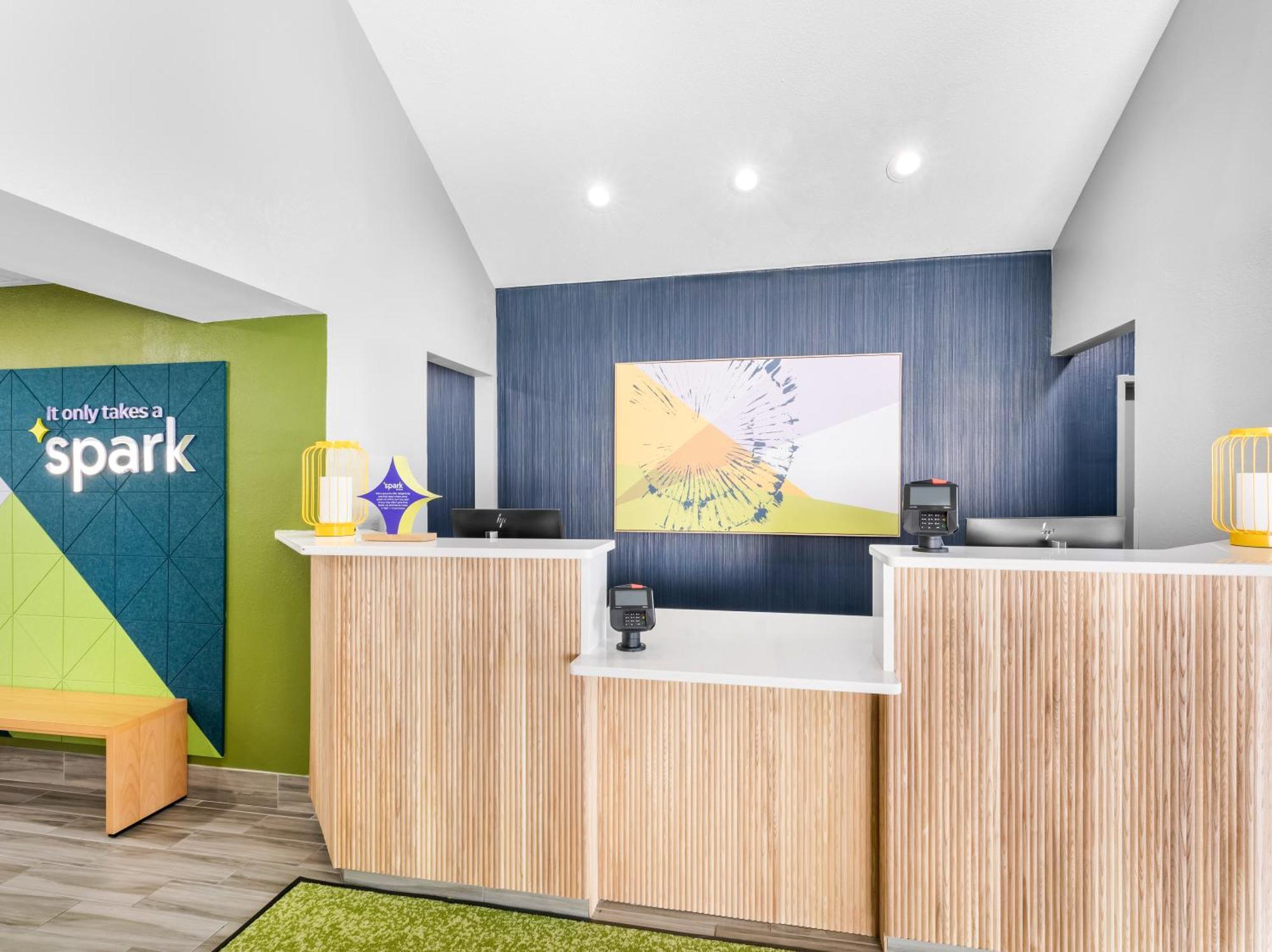 Spark By Hilton Огаста Экстерьер фото